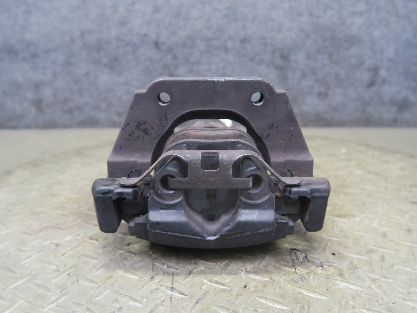 2006-2007 BMW E63 E64 M6 Rear Left & Right Brake Caliper Set of 2