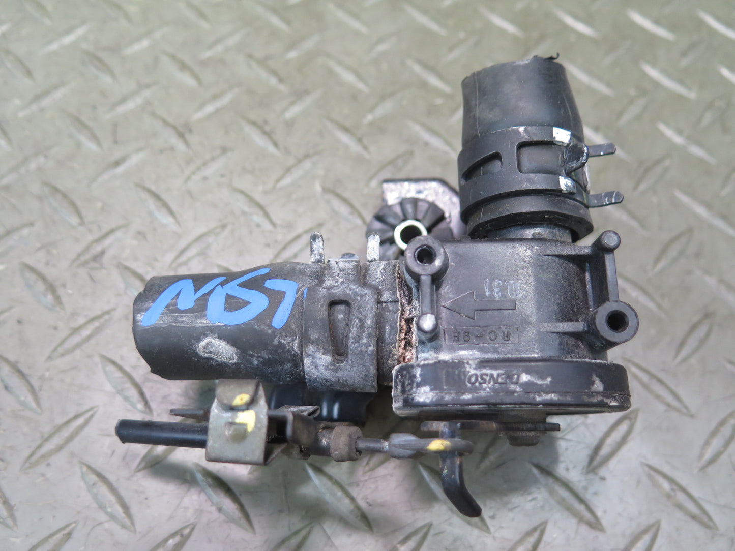 01-06 Lexus UCF30L LS430 Hvac Heater Control Water Valve OEM