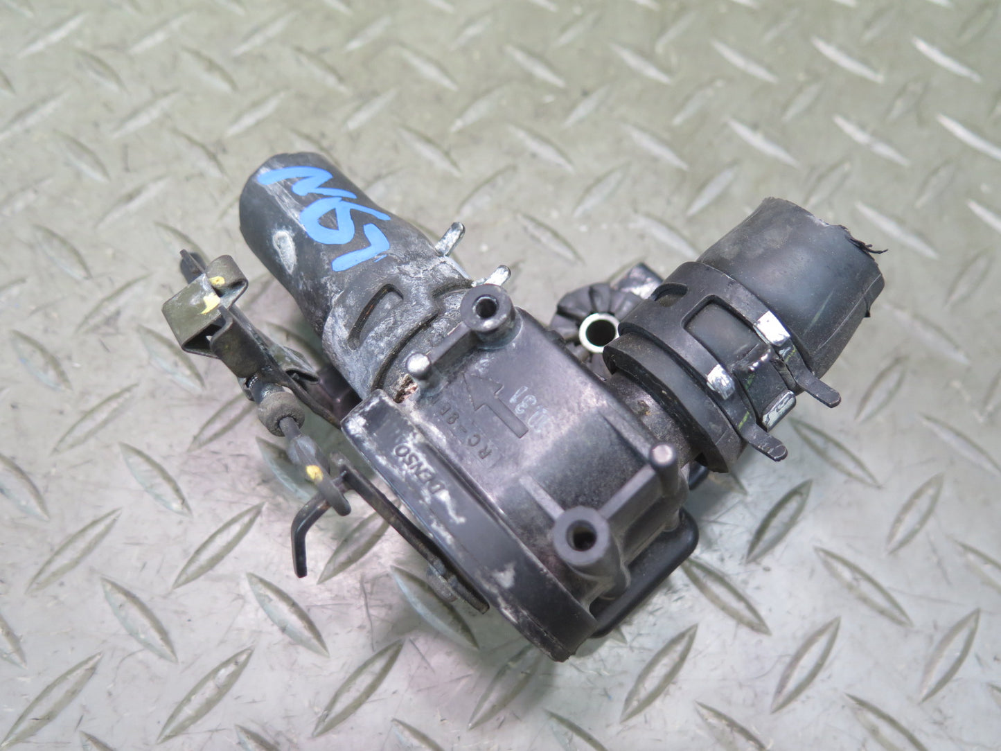 01-06 Lexus UCF30L LS430 Hvac Heater Control Water Valve OEM