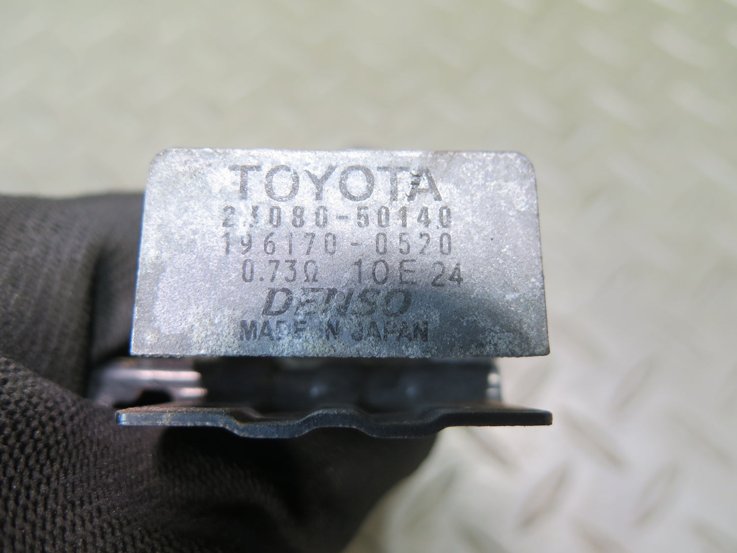 04-06 Lexus UCF30L LS430 Fuel Pump Resistor Module 23080-50140 OEM