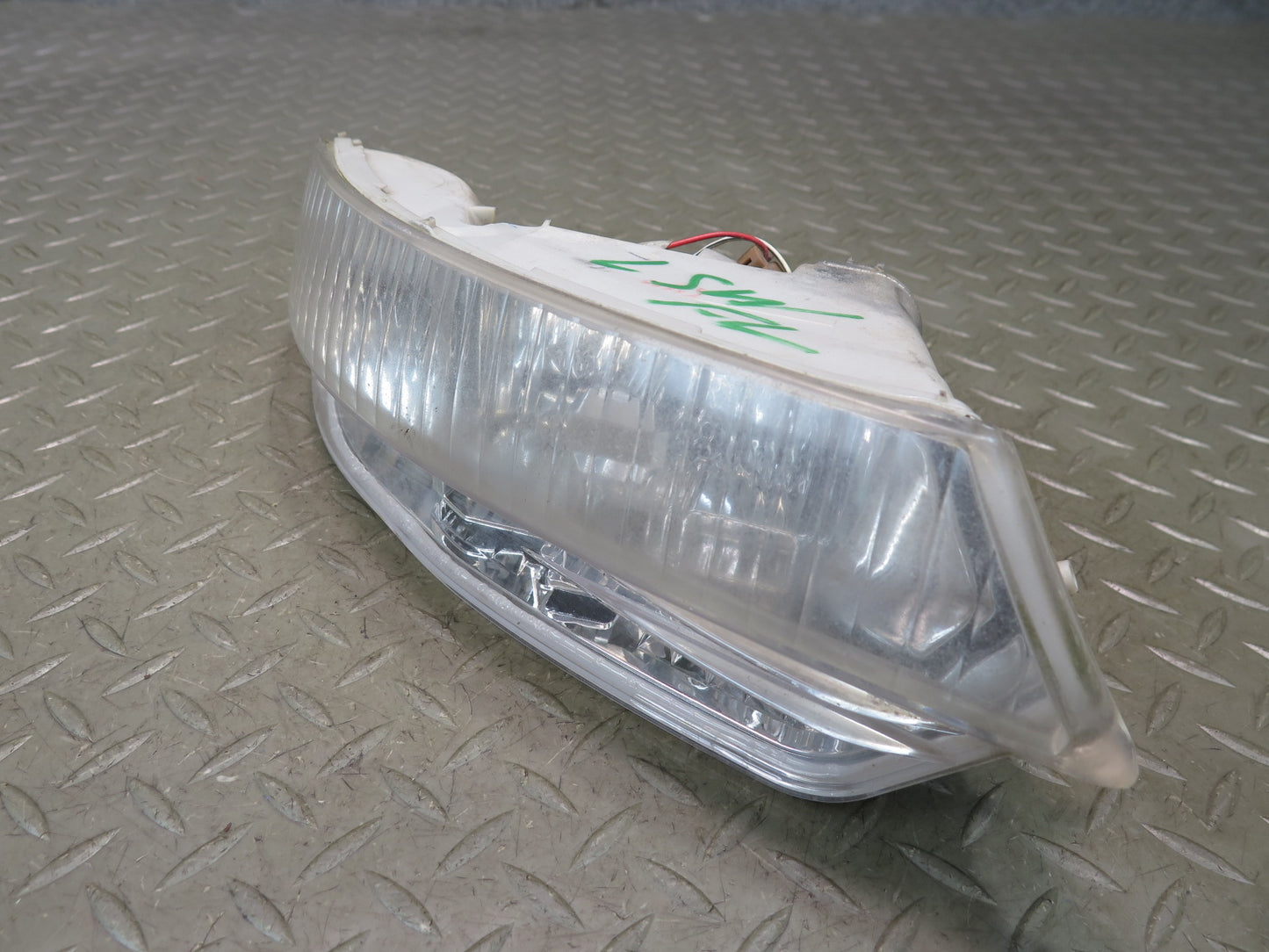 04-06 Lexus UCF30L LS430 Front Left Fog Light Lamp OEM