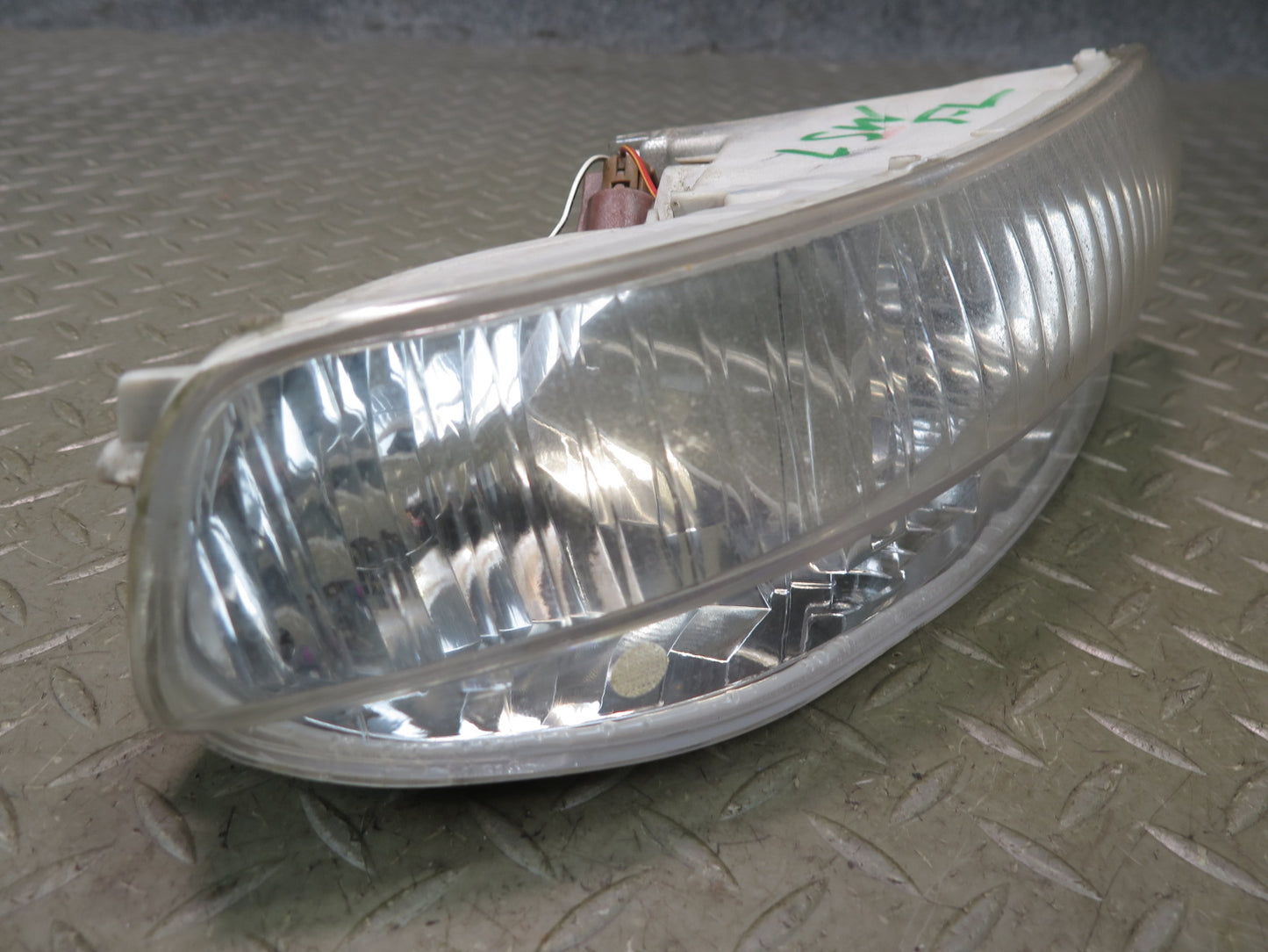 04-06 Lexus UCF30L LS430 Front Left Fog Light Lamp OEM