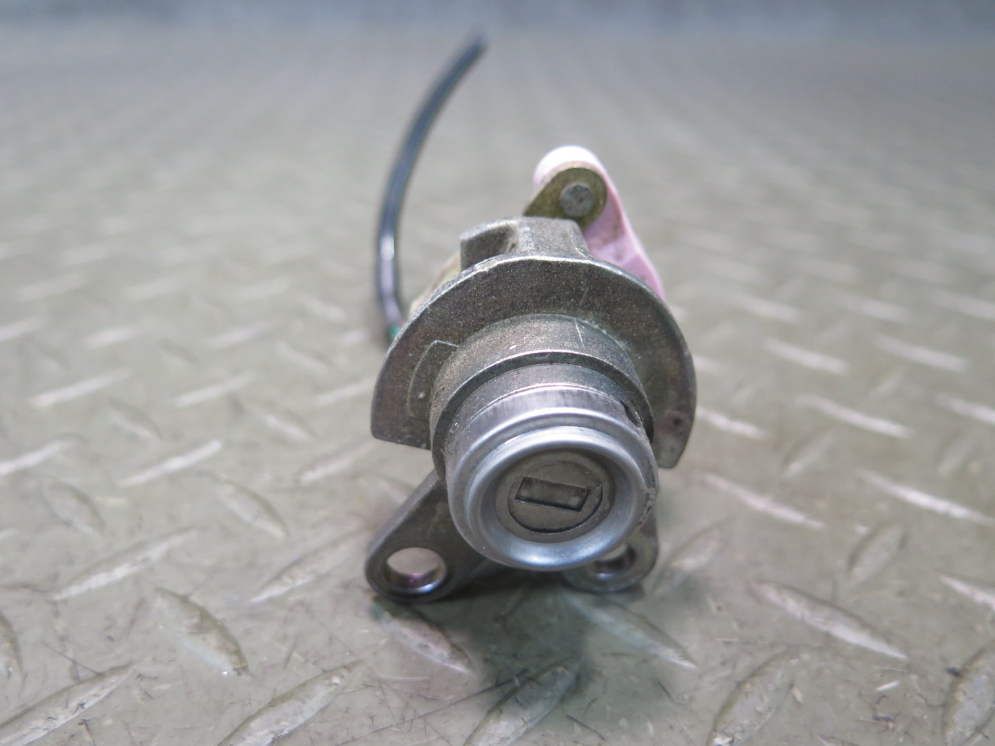 2004 Lexus UZJ100L LX470 2UZFE Engine ECU ECM Immo Ignition Lock KEY Set
