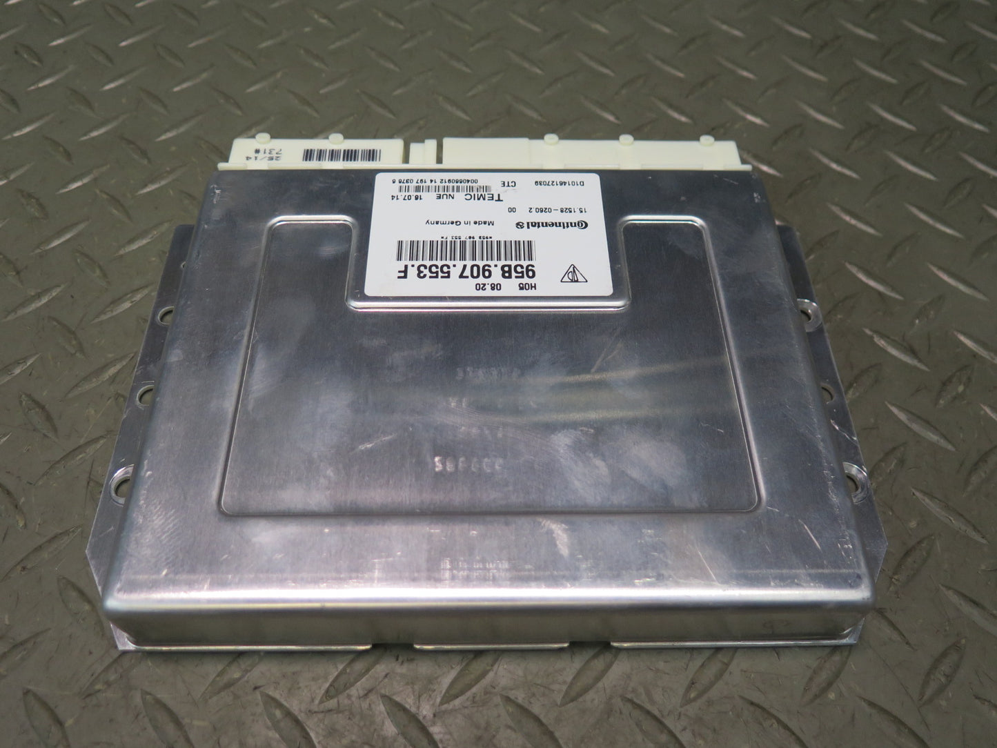 2015-2018 Porsche Macan Air Suspension Control Module 95B907553F
