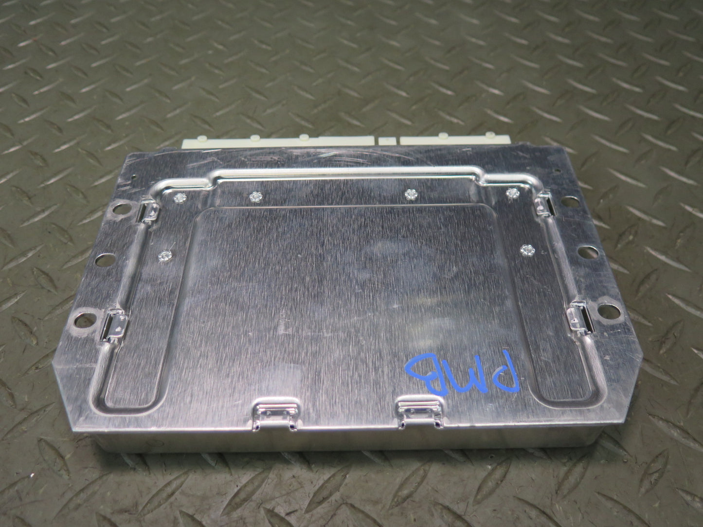 2015-2018 Porsche Macan Air Suspension Control Module 95B907553F