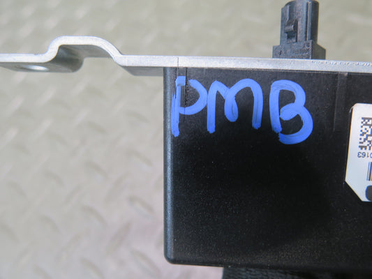 2015-2018 Porsche Macan Antenna Booster Amplifier Module 95B035225A