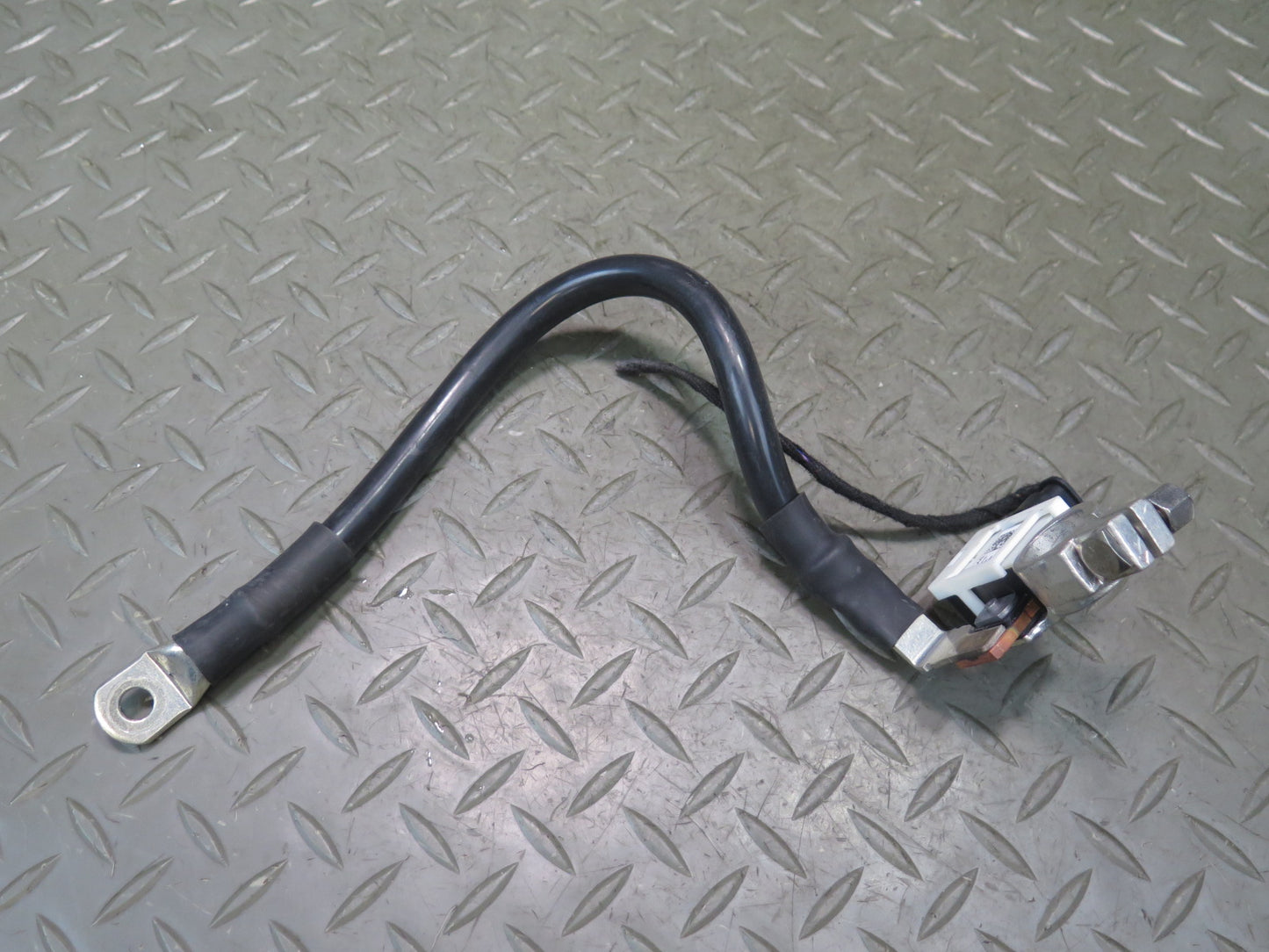 2015-2018 Porsche Macan Battery Terminal Negative Ground Cable 8R0915181C
