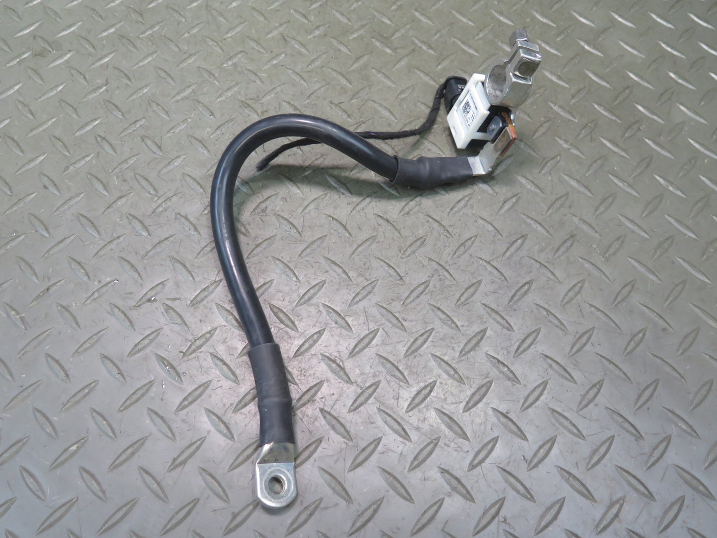 2015-2018 Porsche Macan Battery Terminal Negative Ground Cable 8R0915181C