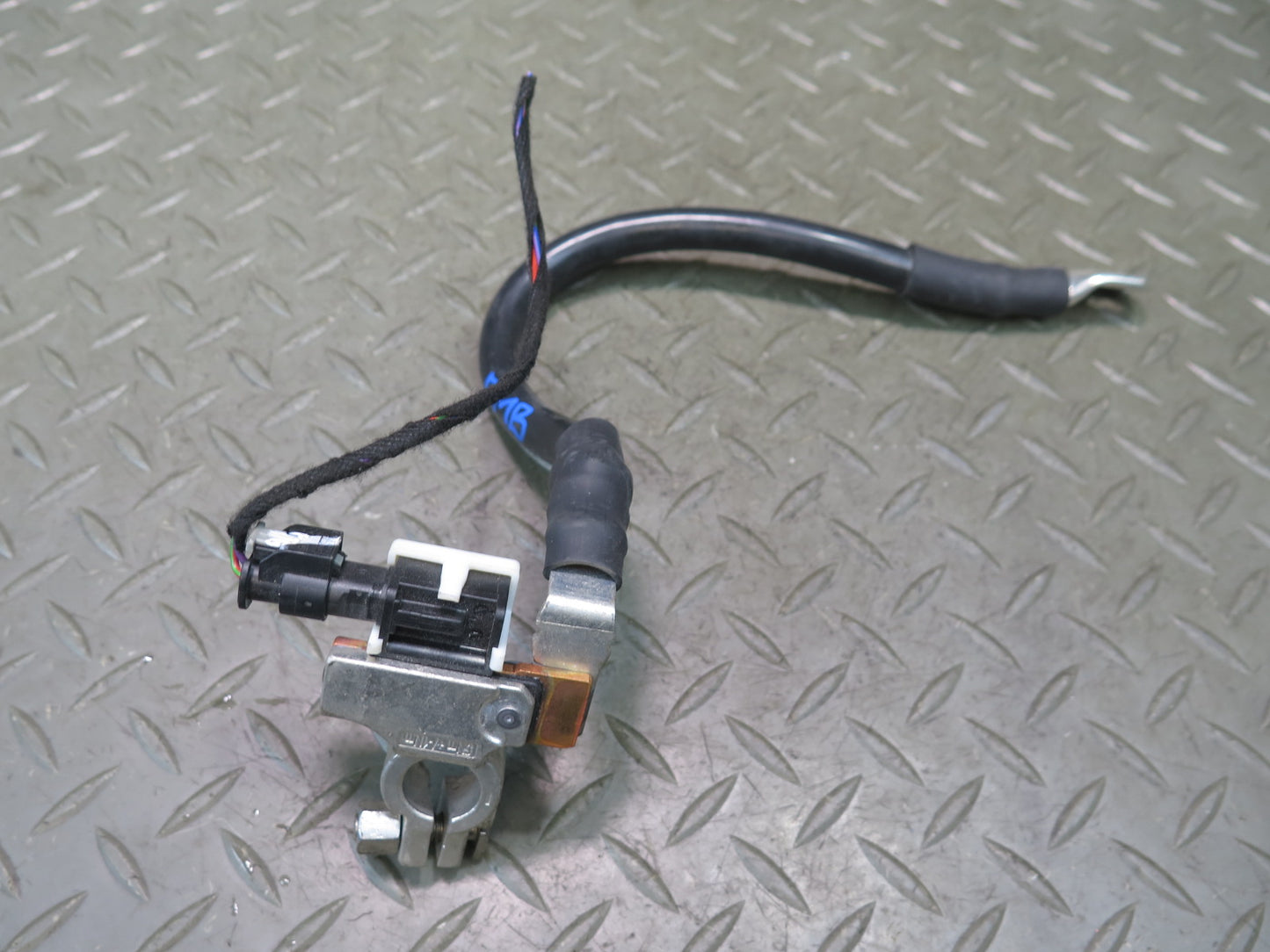 2015-2018 Porsche Macan Battery Terminal Negative Ground Cable 8R0915181C
