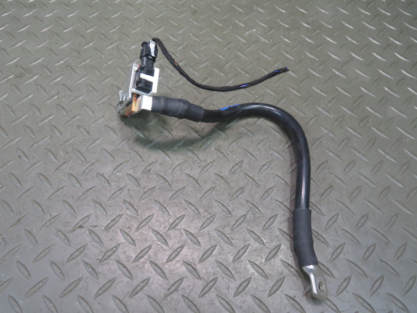 2015-2018 Porsche Macan Battery Terminal Negative Ground Cable 8R0915181C