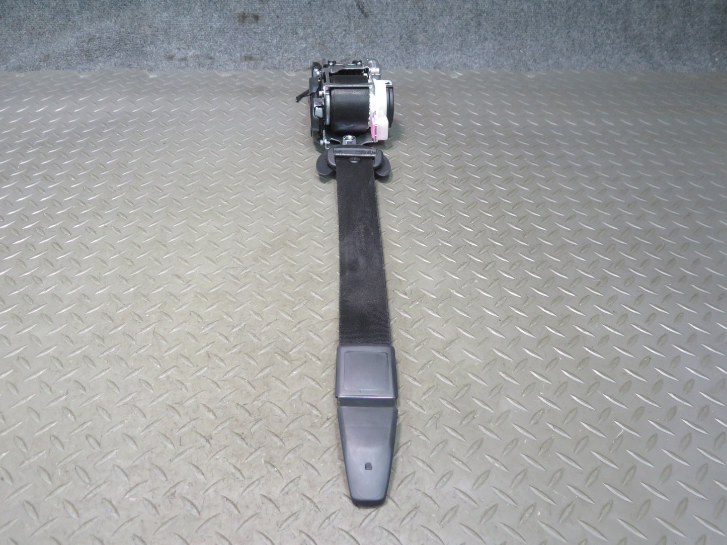 15-18 PORSCHE MACAN FRONT RIGHT & LEFT SIDE SEATBELT RETRACTOR SET OEM