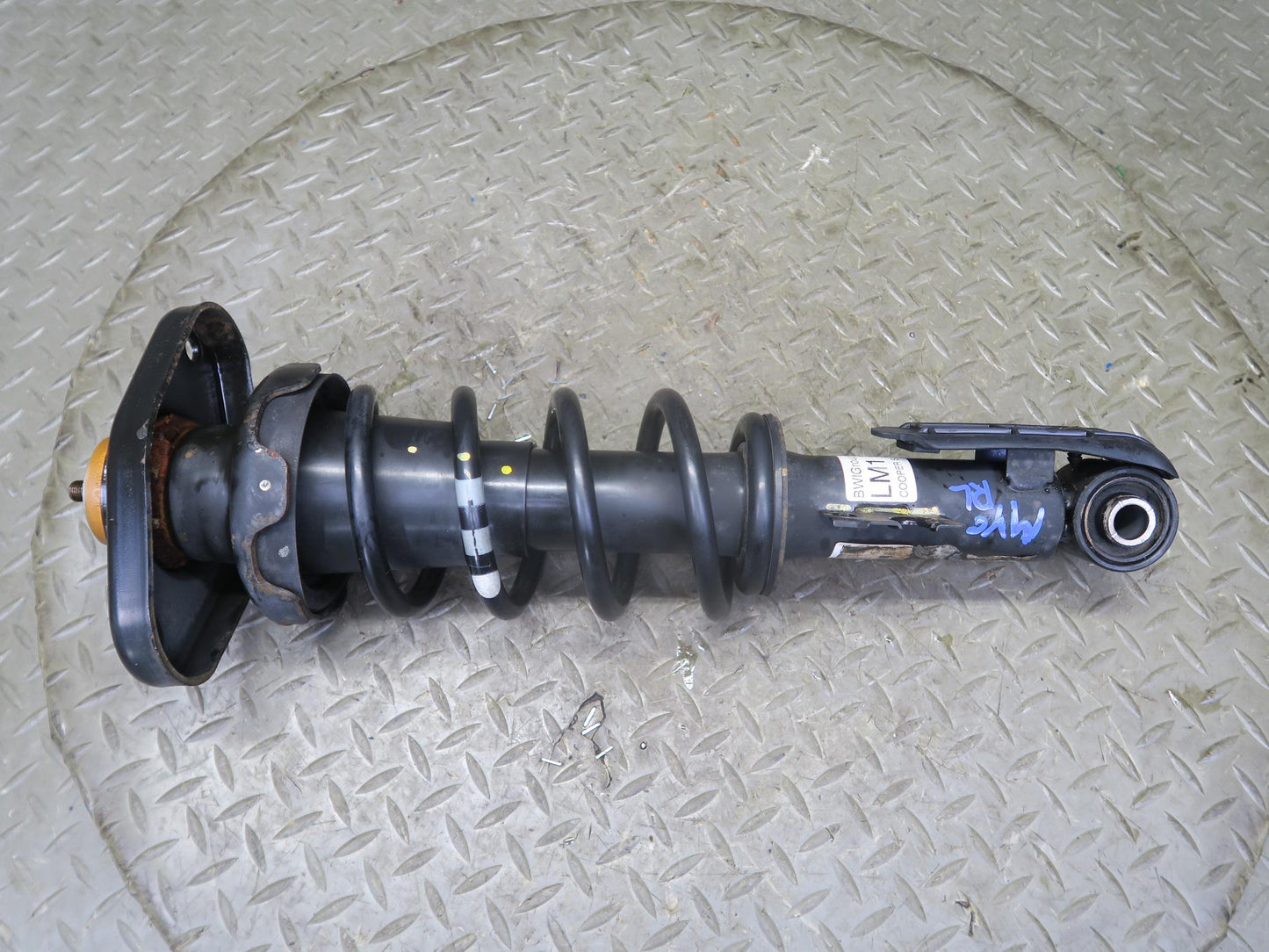 09-11 Mini Cooper S R57 Convertible Set of 2 Rear Strut Shock Absorber 104K OEM