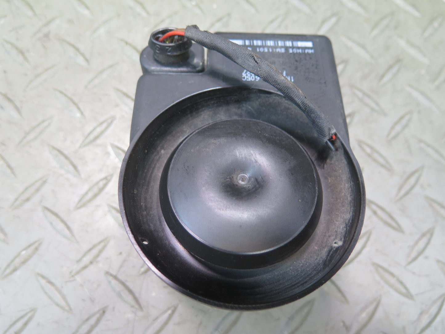 2015-2018 Porsche Macan Anti Theft Alarm Horn Siren 1K0951605C