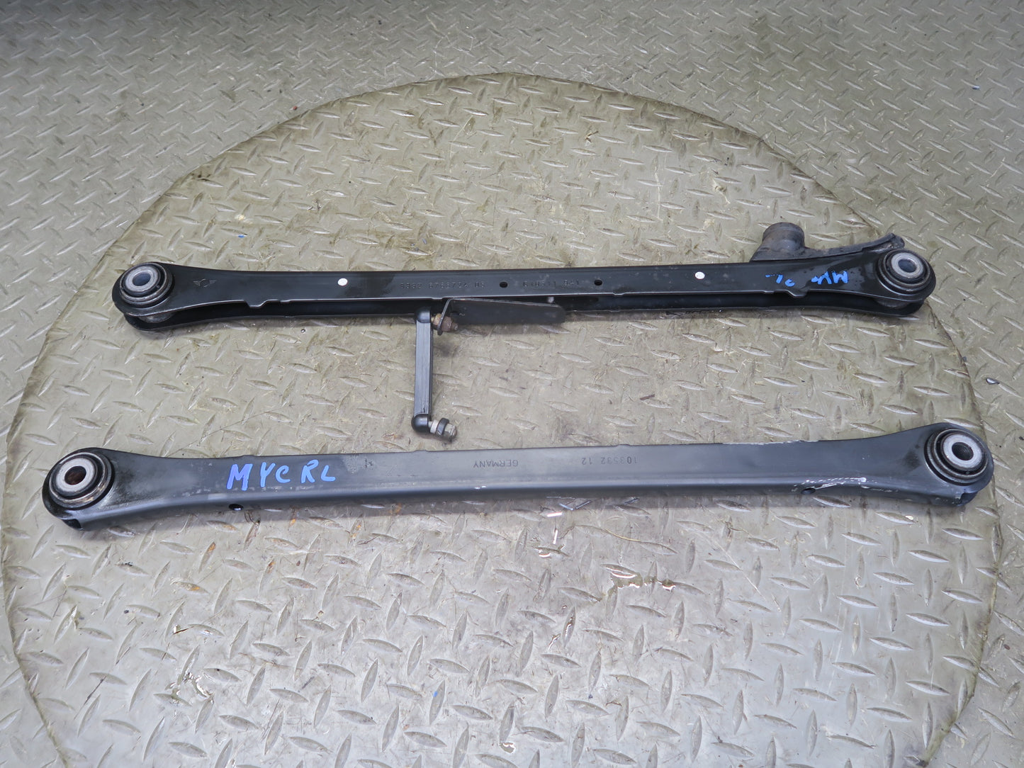 07-13 Mini R55 R56 R57 R58 R59 Set of 2 Rear Left Upper Lower Control Arm OEM