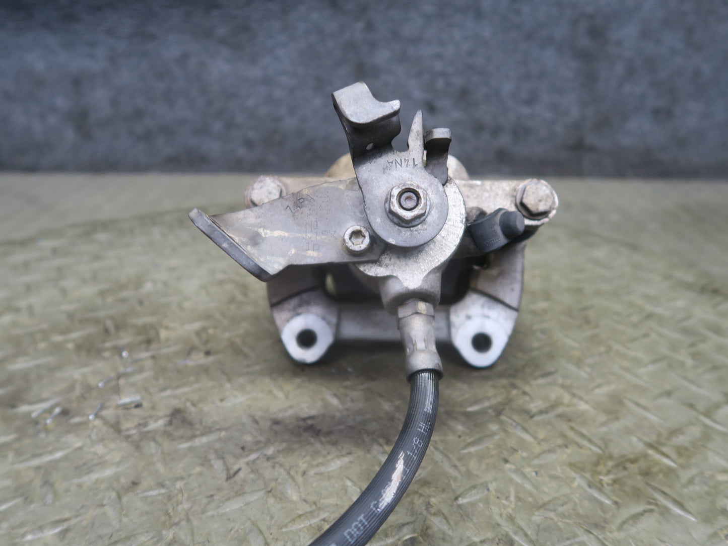 07-13 Mini R55 R56 R58 R59 R57 Set of 2 Rear Left & Right Brake Caliper 104K OEM
