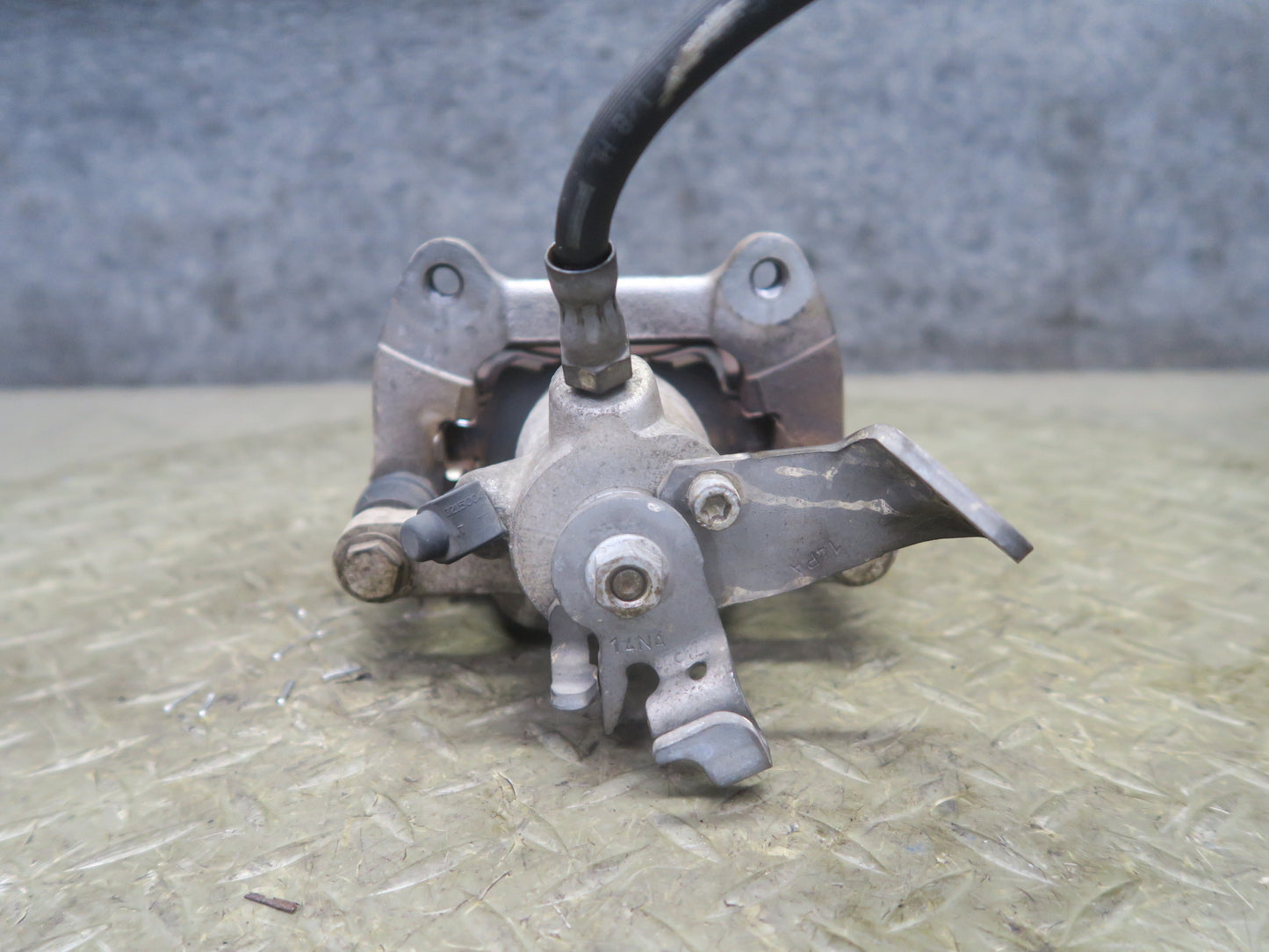 07-13 Mini R55 R56 R58 R59 R57 Set of 2 Rear Left & Right Brake Caliper 104K OEM