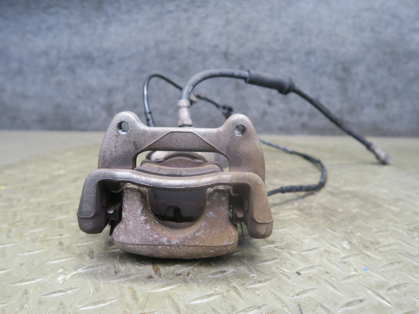 07-13 Mini R55 R56 R58 R59 R57 Set of 2 Rear Left & Right Brake Caliper 104K OEM