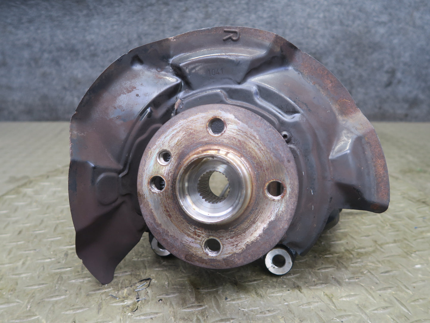 07-13 Mini R55 R56 R58 R59 R57 Front Right Spindle Knuckle Wheel Hub Bearing OEM