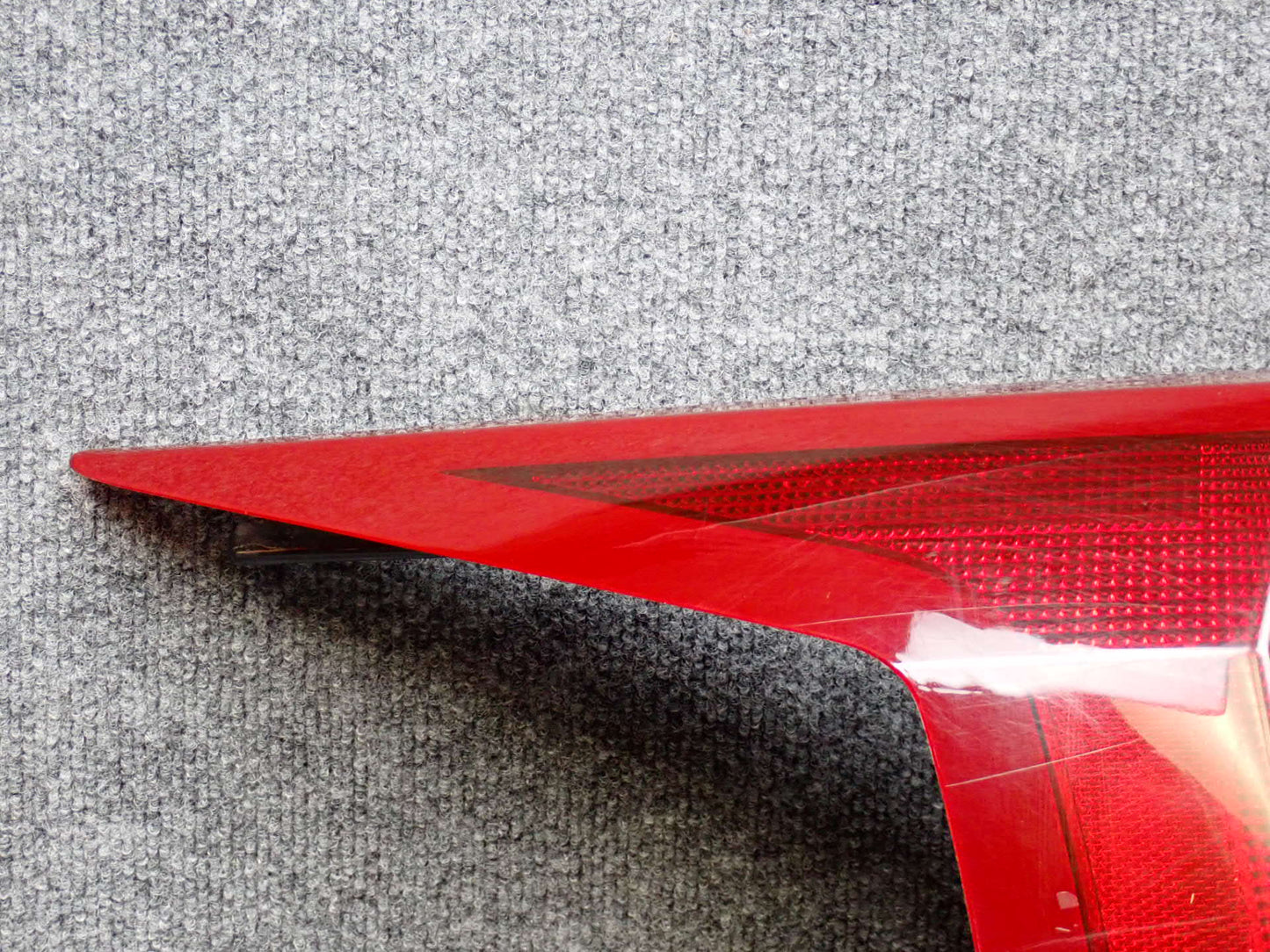 2004-2009 Cadillac XLR Rear Left Driver Side Brake Tail Light Lamp