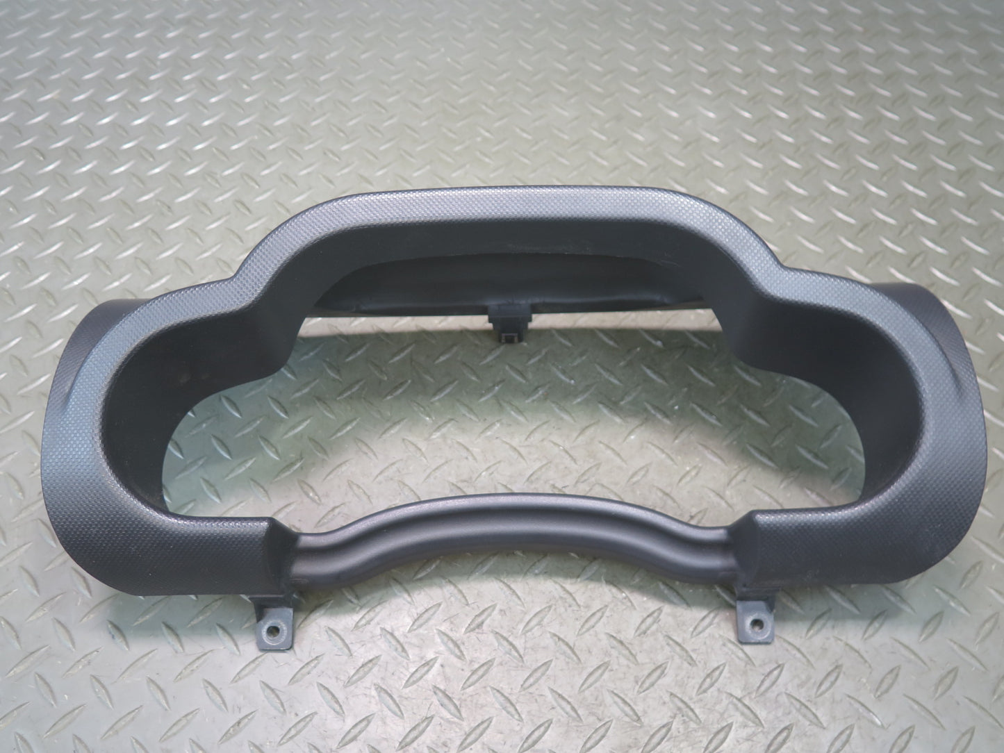 07-10 Jeep Wrangler JK Instrument Cluster Gauge Speedometer Trim Bezel Panel OEM