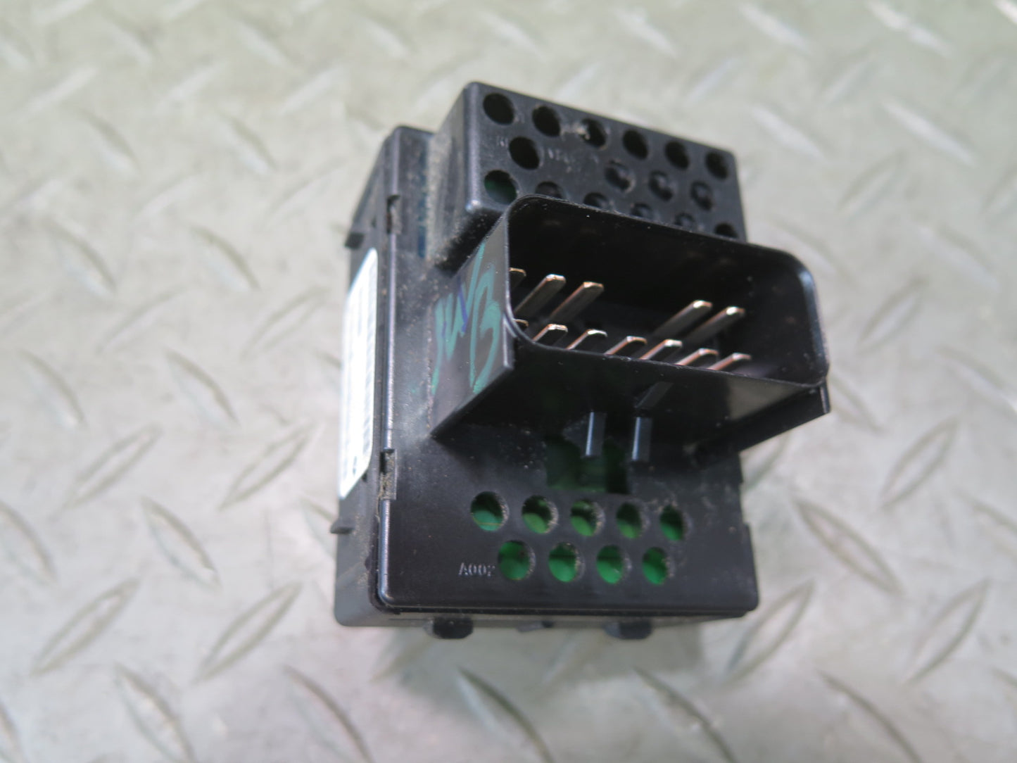 07-10 Jeep Wrangler JK 2-DOOR Left Master Power Window Switch 04602675AA OEM