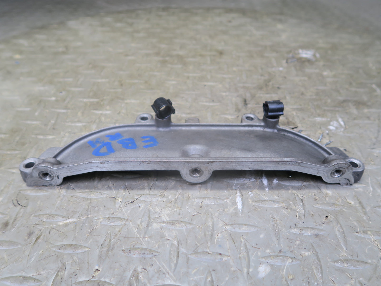2008-2013 BMW E90 E92 E93 M3 S65 Engine Right 1-4 Cylinder Head Timing Cover