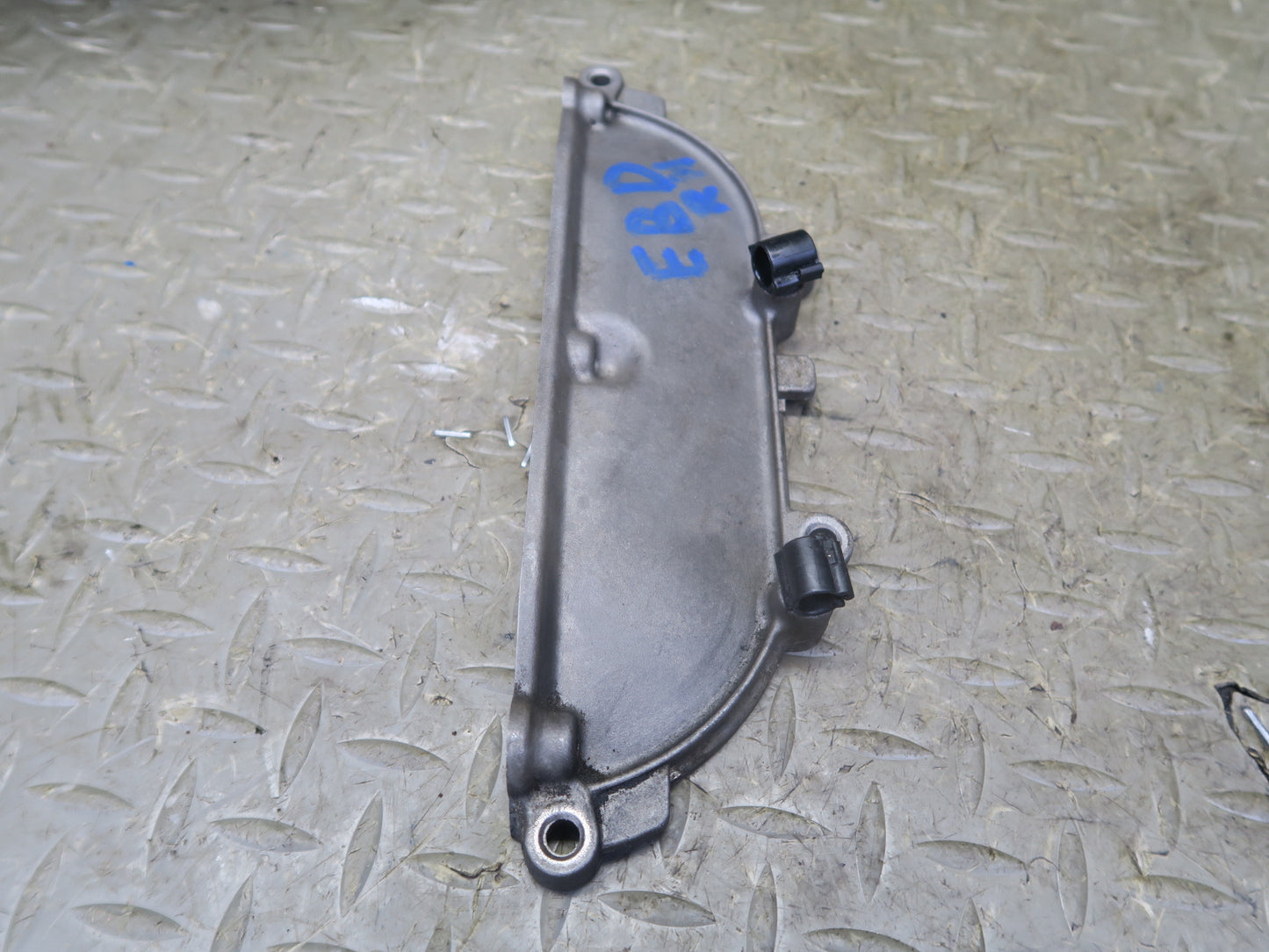 2008-2013 BMW E90 E92 E93 M3 S65 Engine Right 1-4 Cylinder Head Timing Cover