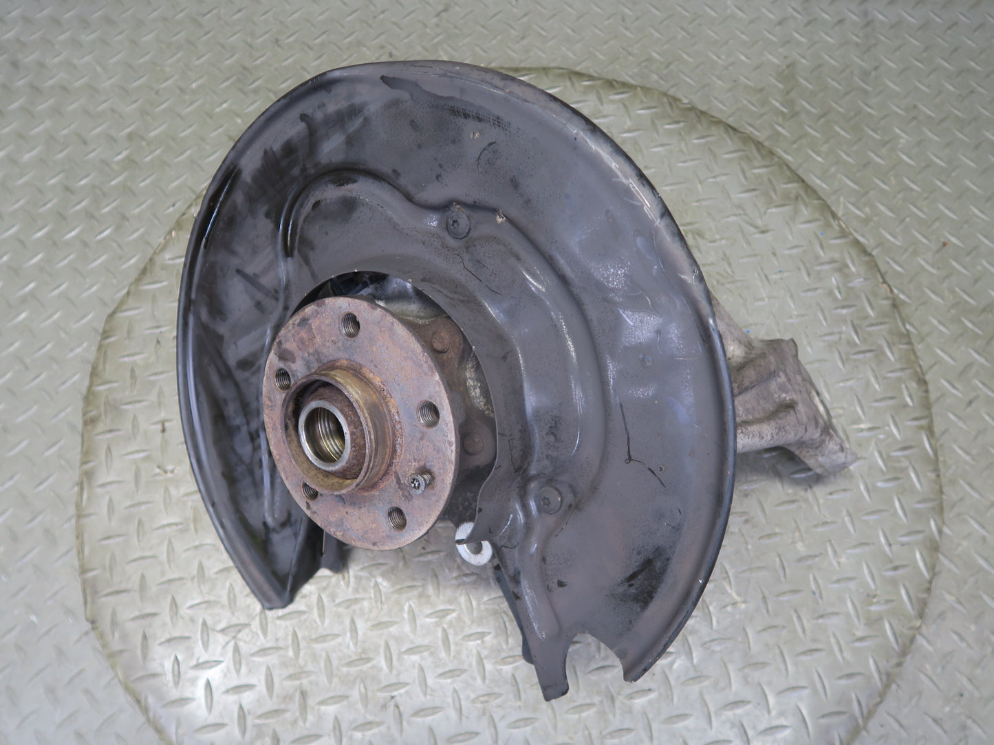2015-2025 Porsche Macan AWD Rear Left Side Spindle Knuckle Wheel Hub Bearing