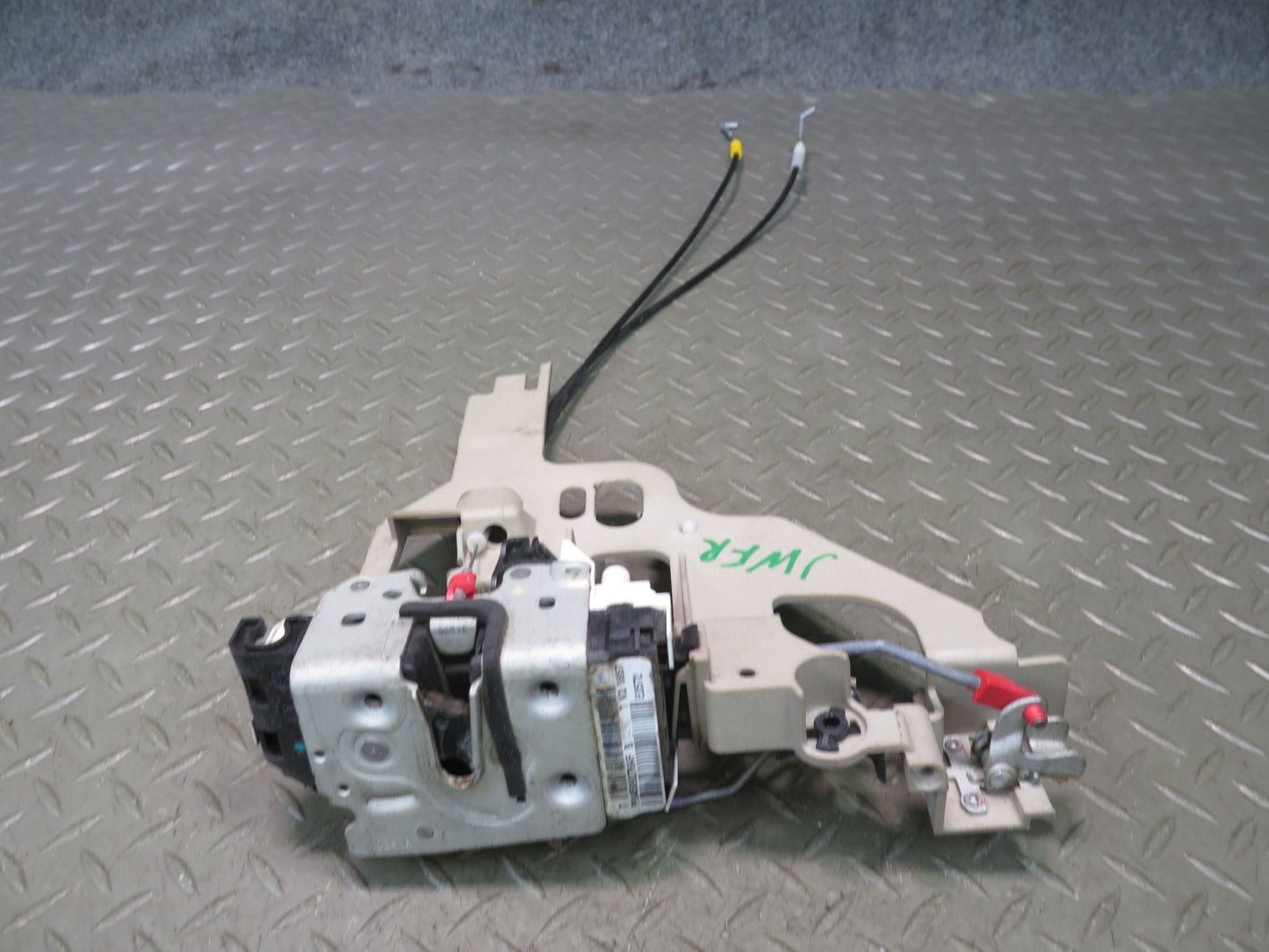 07-10 Jeep Wrangler JK Right Door Lock Latch Actuator 04589276AF