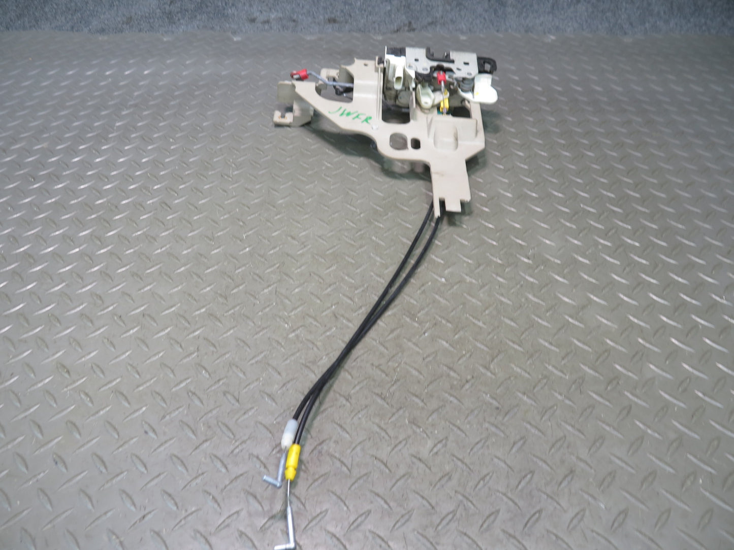 07-10 Jeep Wrangler JK Right Door Lock Latch Actuator 04589276AF