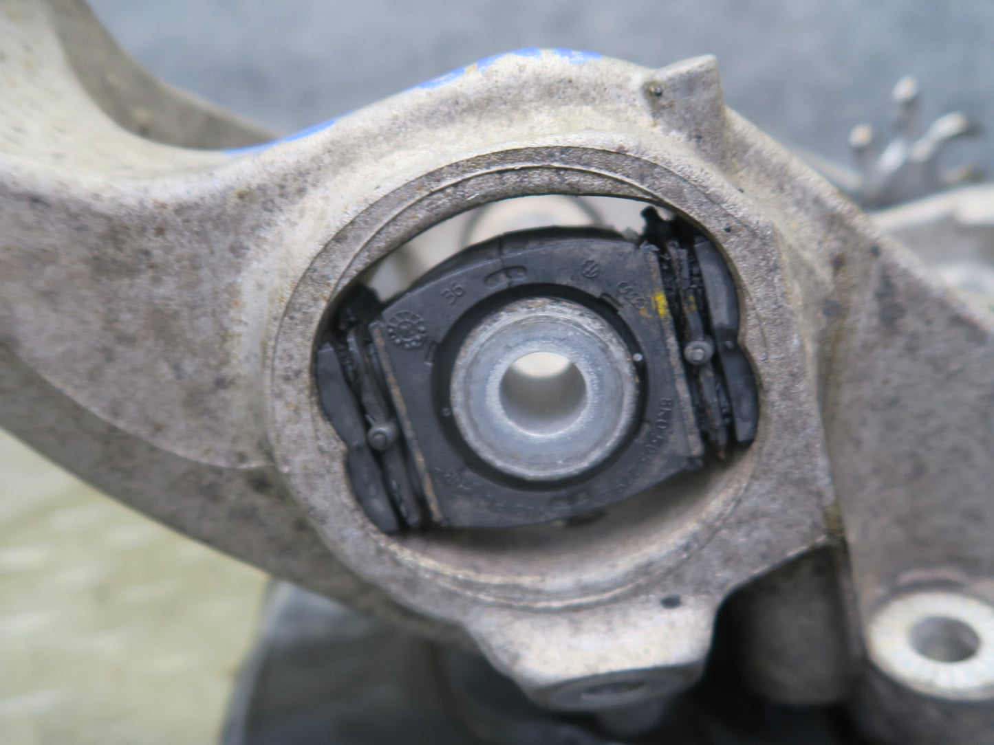 2015-2025 Porsche Macan AWD Rear Left Side Spindle Knuckle Wheel Hub Bearing