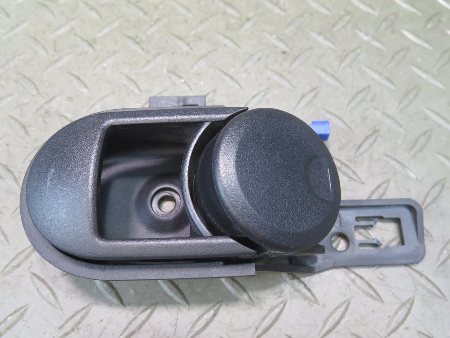 07-10 Jeep Wrangler JK Front Left Door Interior Handle OEM