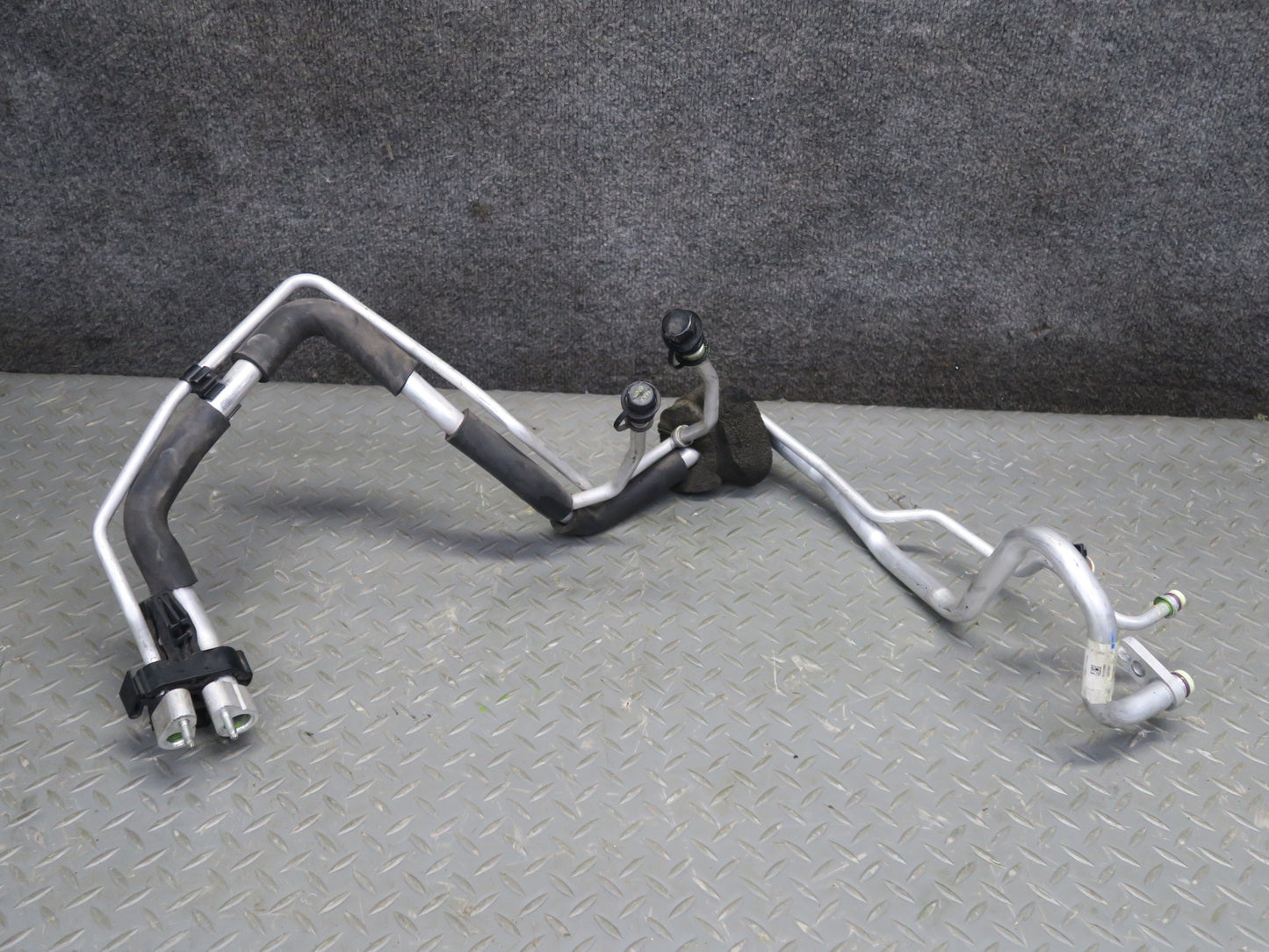 2012-2015 Range Rover Evoque L538 A/C Air Condition Hose Pipe Line  Set