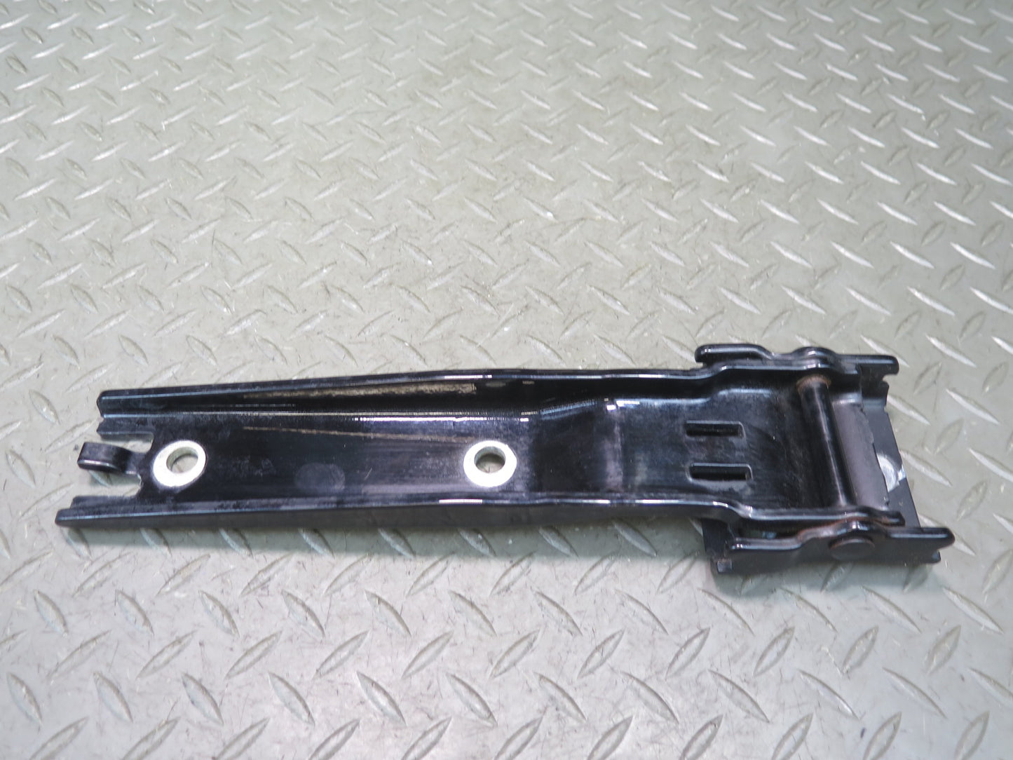 07-17 Jeep Wrangler JK Set of 2 Rear Left & Right Tailgate Swing Gate Hinge OEM