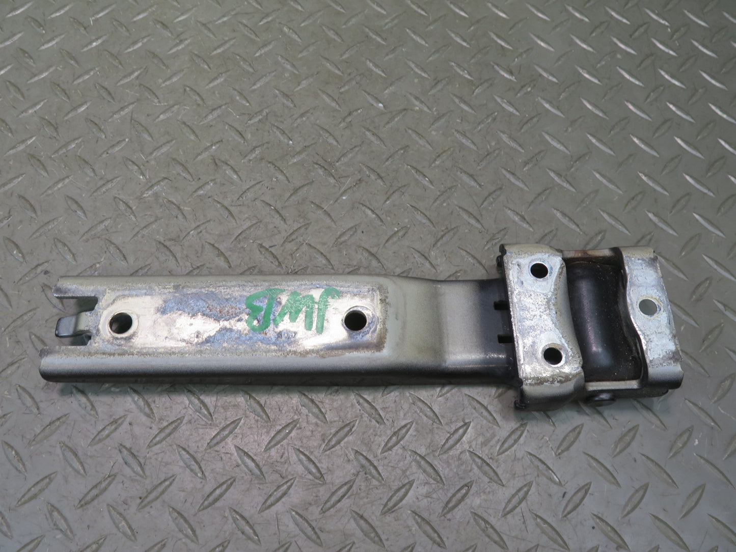 07-17 Jeep Wrangler JK Set of 2 Rear Left & Right Tailgate Swing Gate Hinge OEM