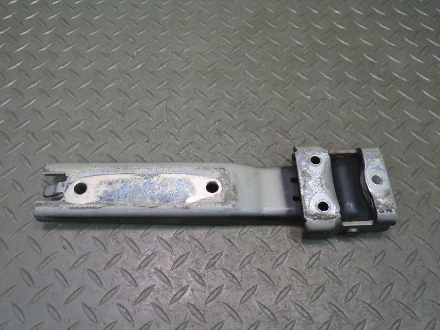 07-17 Jeep Wrangler JK Set of 2 Rear Left & Right Tailgate Swing Gate Hinge OEM