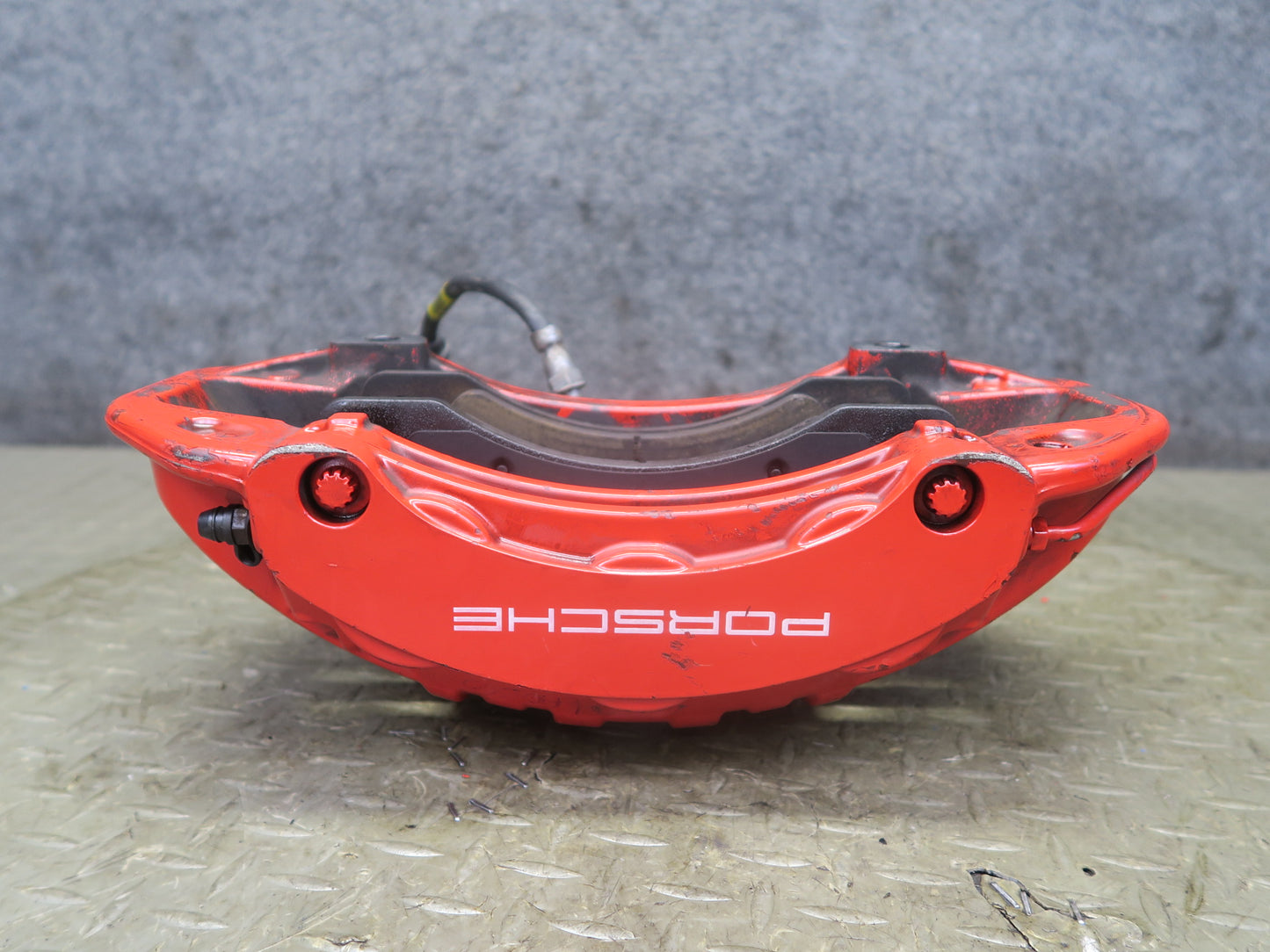 2015-2018 Porsche Macan Turbo Front Left & Right Brembo Brake Caliper Set of 2