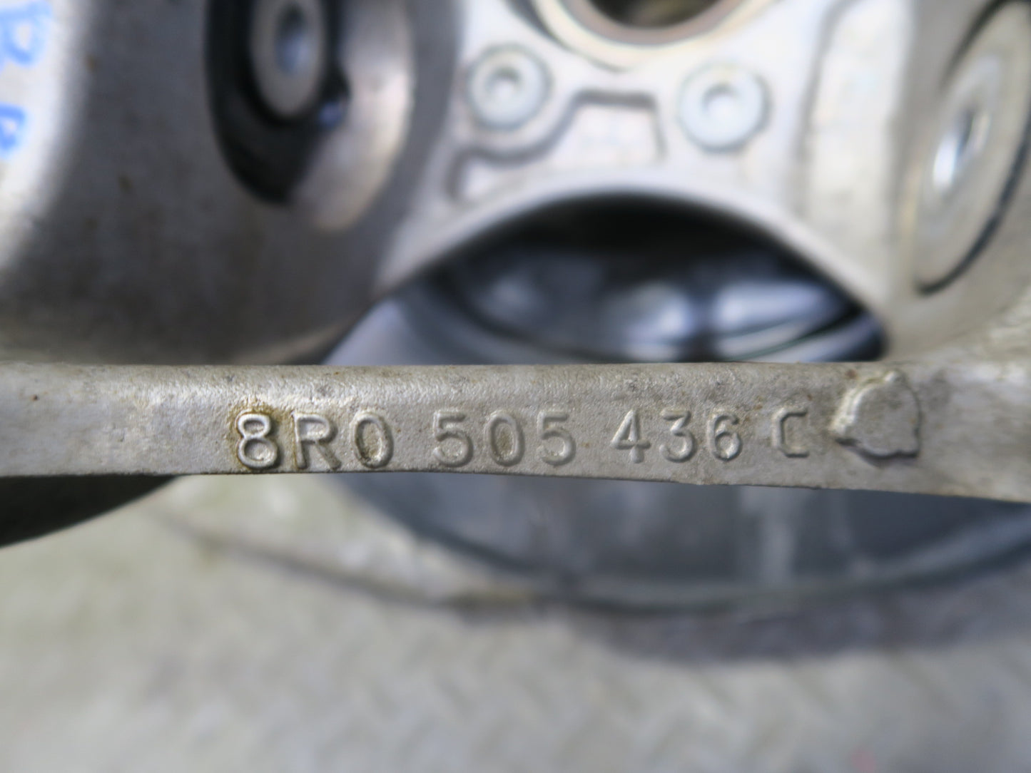 2015-2025 Porsche Macan AWD Rear Right Side Spindle Knuckle Wheel Hub Bearing