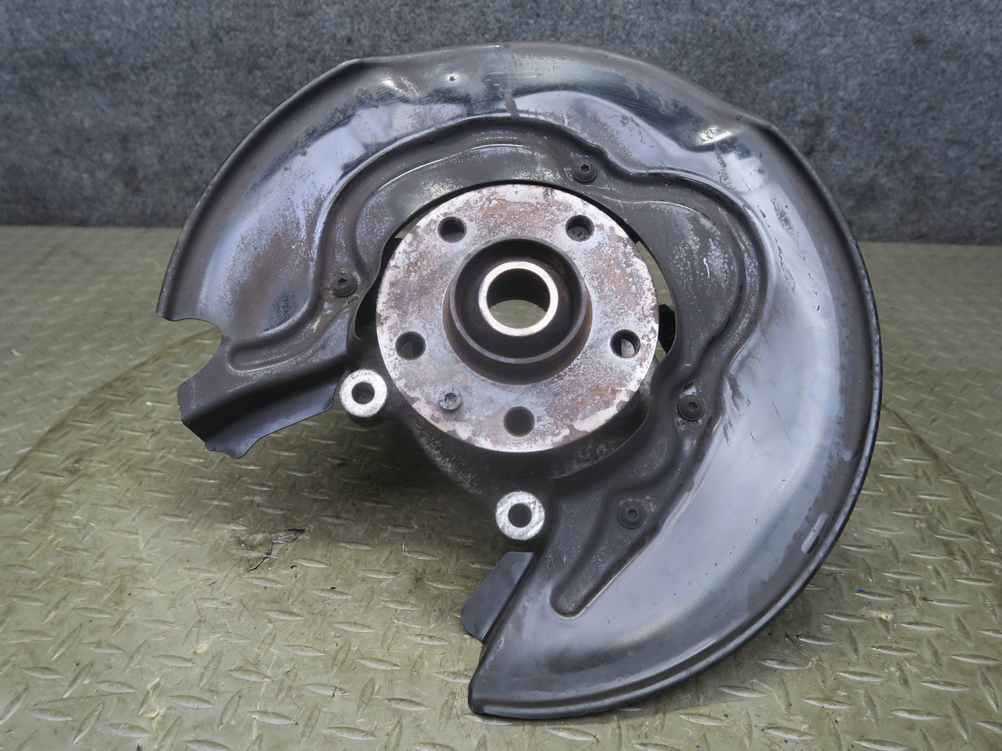 2015-2025 Porsche Macan AWD Rear Right Side Spindle Knuckle Wheel Hub Bearing