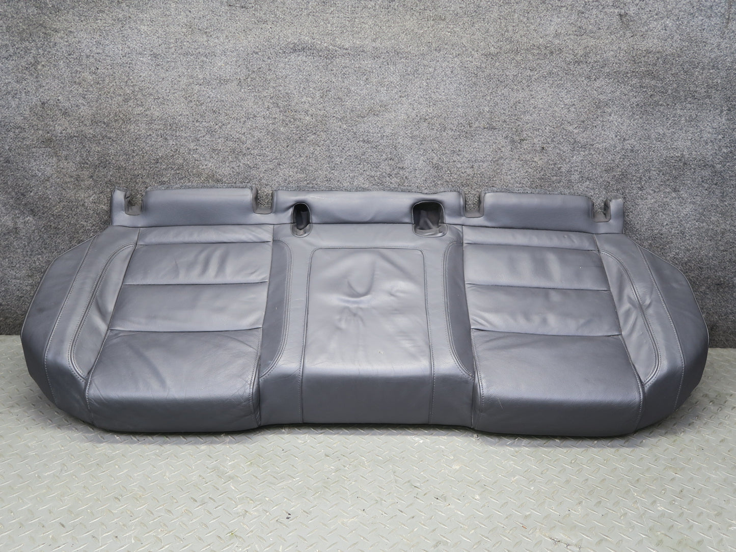 2008 VW Golf MK5 R32 2-DOOR Rear Sport Lower Seat Cushion Anthracite OEM
