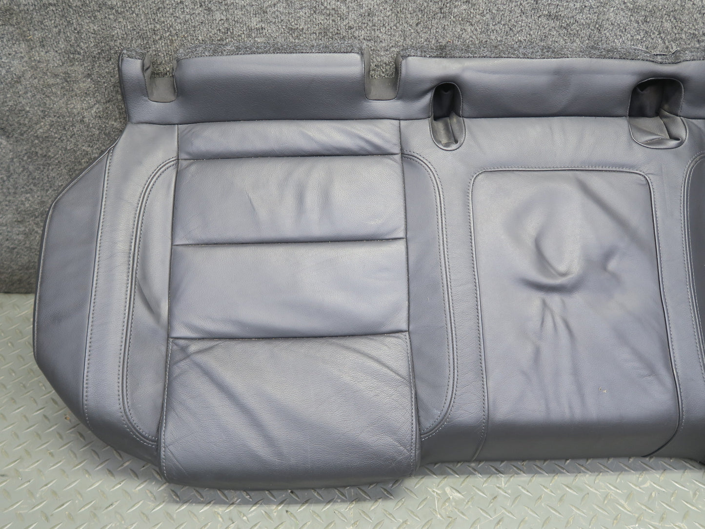 2008 VW Golf MK5 R32 2-DOOR Rear Sport Lower Seat Cushion Anthracite OEM