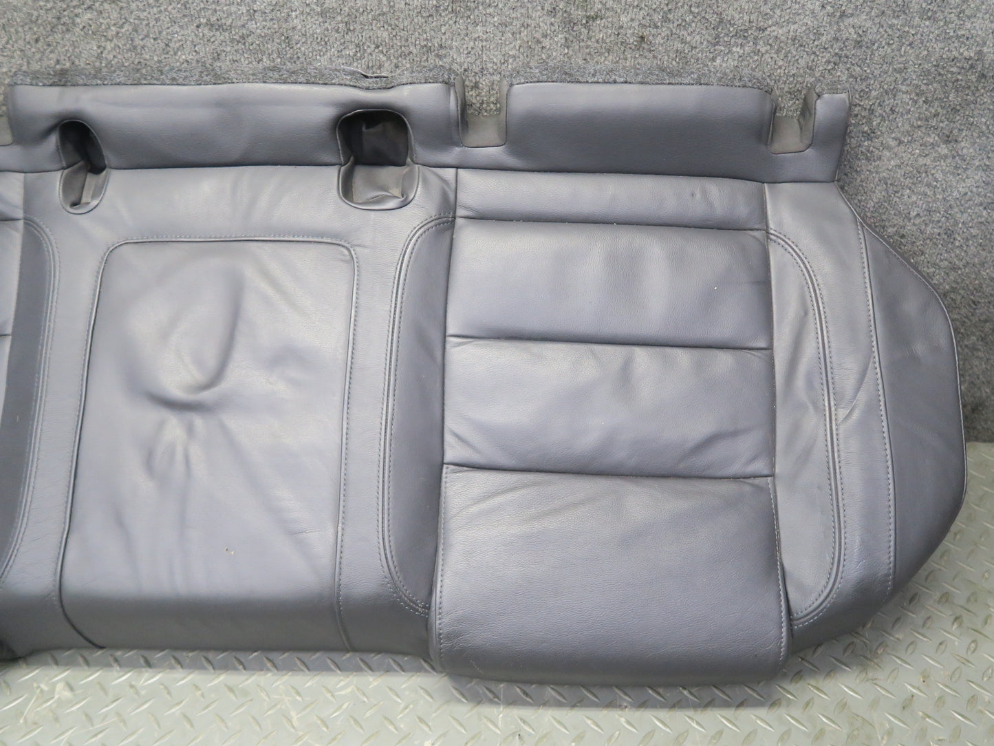 2008 VW Golf MK5 R32 2-DOOR Rear Sport Lower Seat Cushion Anthracite OEM