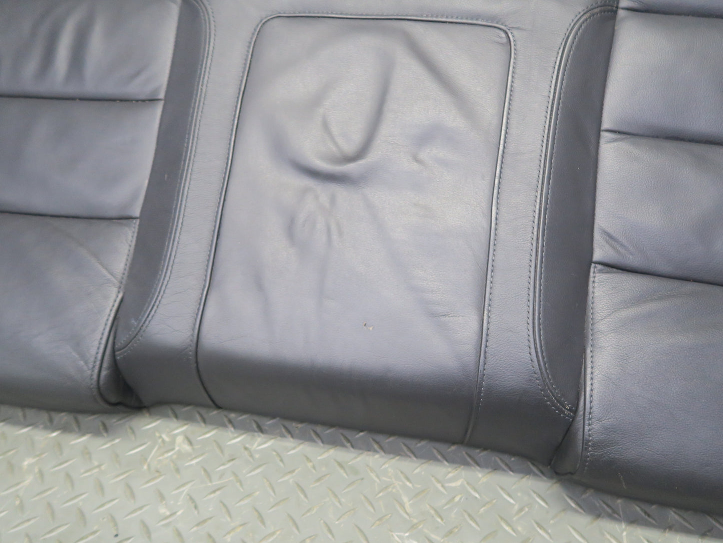 2008 VW Golf MK5 R32 2-DOOR Rear Sport Lower Seat Cushion Anthracite OEM