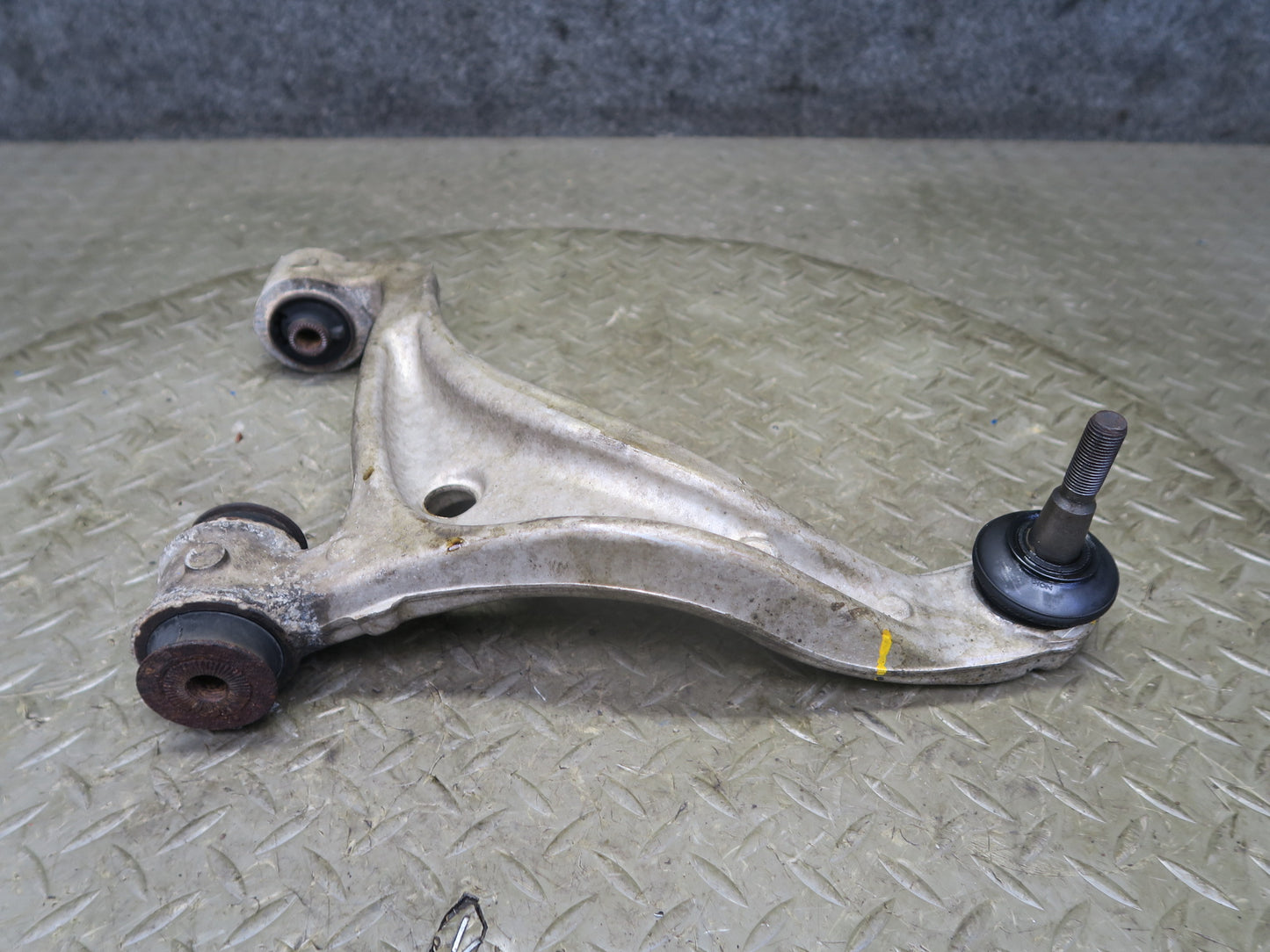 01-06 Lexus UCF30L LS430 Rear Right Suspension Upper Control Arm OEM