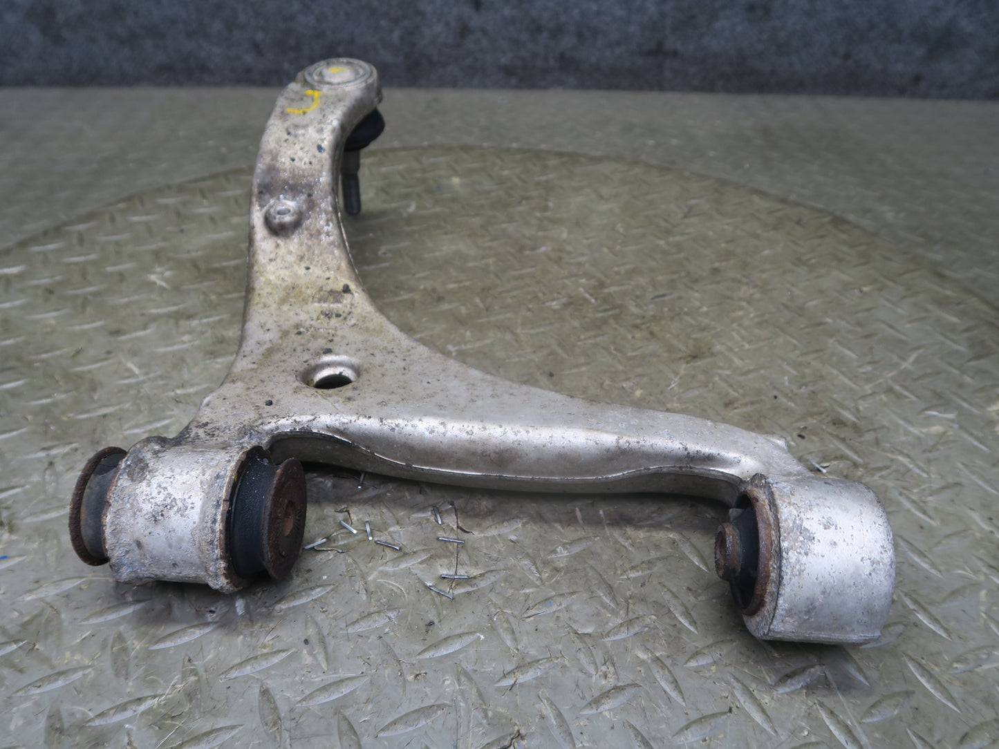 01-06 Lexus UCF30L LS430 Rear Right Suspension Upper Control Arm OEM