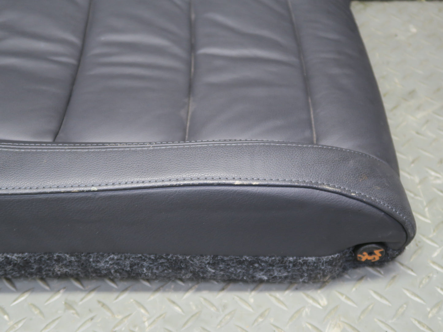 2008 VW Golf MK5 R32 2-DOOR Rear Left Upper Sport Seat Cushion Anthracite OEM