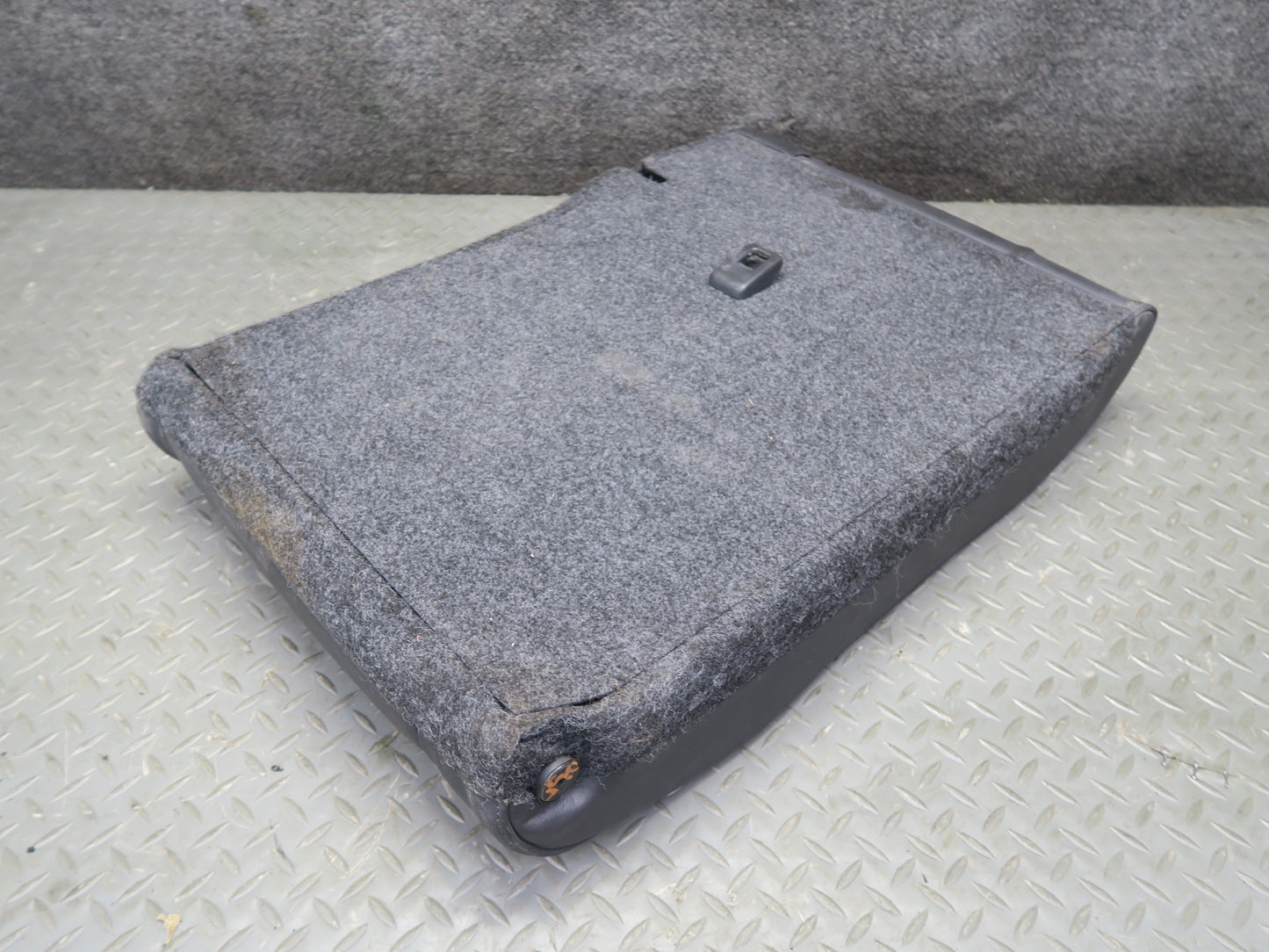2008 VW Golf MK5 R32 2-DOOR Rear Left Upper Sport Seat Cushion Anthracite OEM