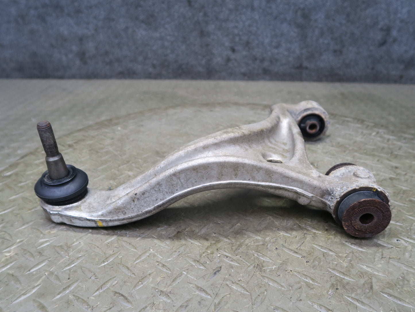 01-06 Lexus UCF30L LS430 Rear Left Suspension Upper Control Arm OEM