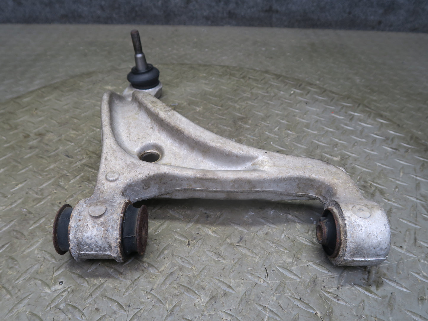 01-06 Lexus UCF30L LS430 Rear Left Suspension Upper Control Arm OEM