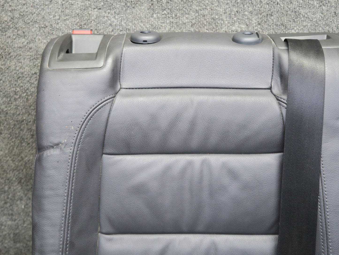 2008 VW Golf MK5 R32 2-DOOR Rear Right Upper Sport Seat Cushion Anthracite OEM